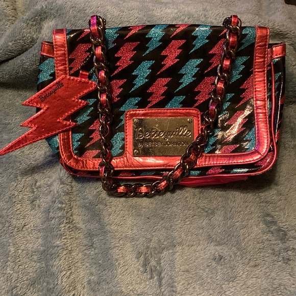 Betsey Johnson Betseyville Lightning Bolt shoulder bag purse - Picture 1 of 5